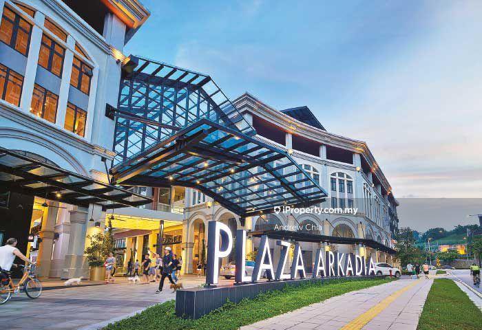 For Rent - Plaza Arcadia