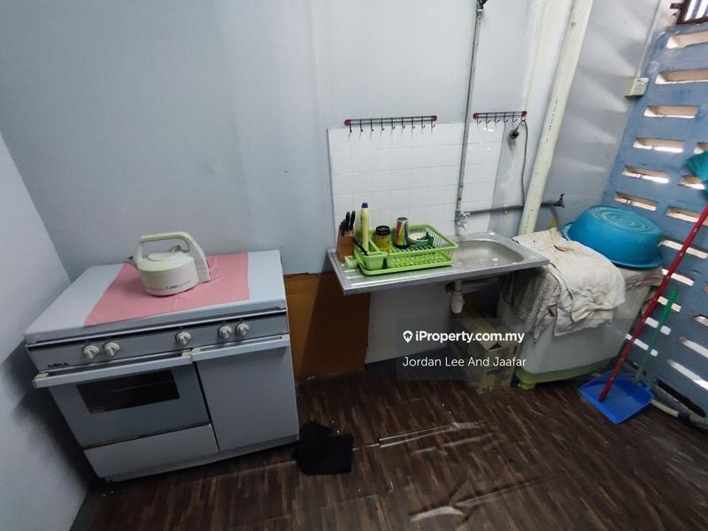 Pangsapuri untuk Dijual di Kenanga Apartment oleh Jordan Lee And Jaafar - iProperty.com.my
