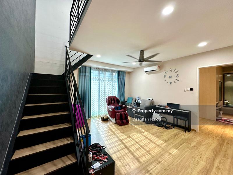 Bungalow House untuk Dijual di Bandar Country Homes, Rawang oleh Visaghan Naidu - iProperty.com.my