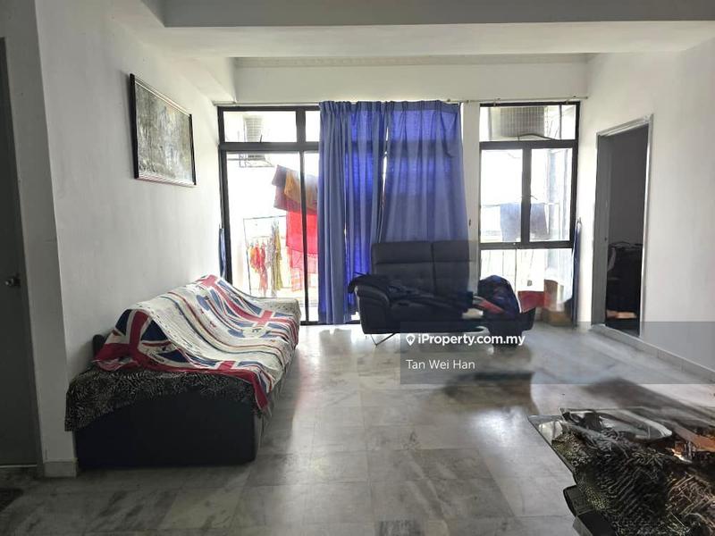 For Rent - Villa Putra