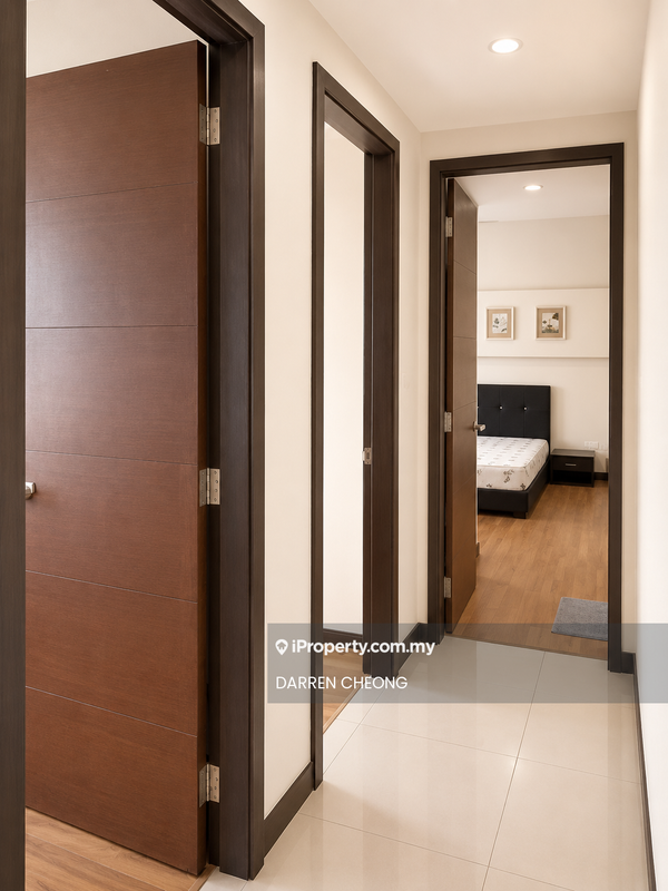 Condominium for Sale in Nautica Lake Suites by DARREN CHEONG - Corridor - iProperty.com.my