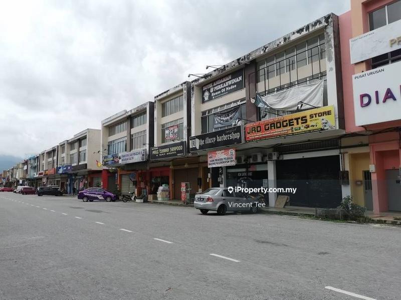 Shop for Sale in Batang Kali, Selangor by Vincent Tee - iProperty.com.my