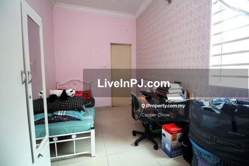 2-storey Terraced House for Sale in Taman Kelana Idaman, Ara Damansara by Cooper Chow - iProperty.com.my