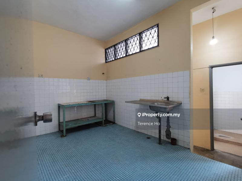 Rumah Berangkai 2 Tingkat untuk Dijual di SS14, Subang Jaya oleh Terence Ho - iProperty.com.my