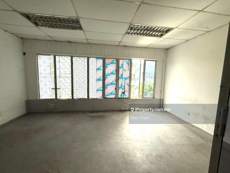Kilang Teres untuk Disewa di Taman Industri Selesa Jaya, Balakong oleh Alex Chen - iProperty.com.my