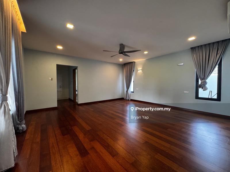 Bungalow House untuk Dijual di Kayangan Heights, Shah Alam oleh Bryan Yap - iProperty.com.my