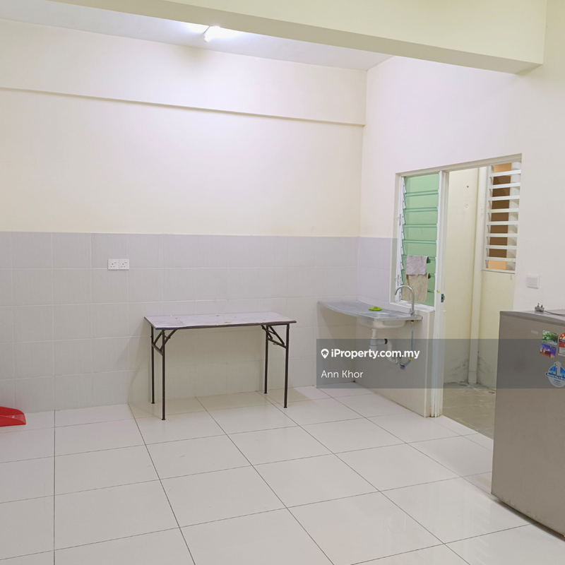 For Rent - Avenue Garden