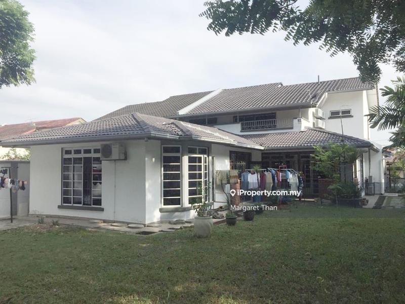 Semi-Detached House for Sale in SS 4B, Taman Kelana Jaya, Petaling Jaya by Margaret Than - iProperty.com.my