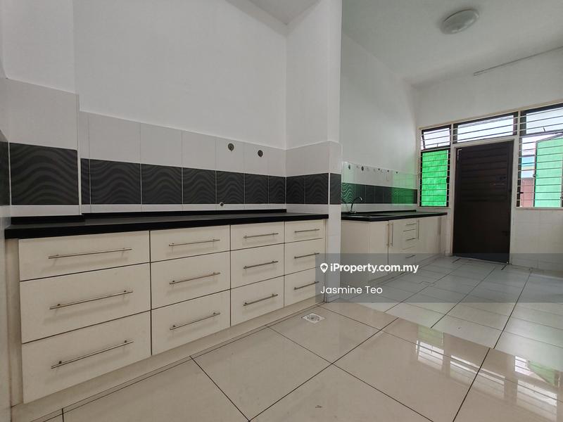 2-storey Terraced House for Rent in Setia Indah, Setia Alam by Jasmine Teo - Kitchen - iProperty.com.my