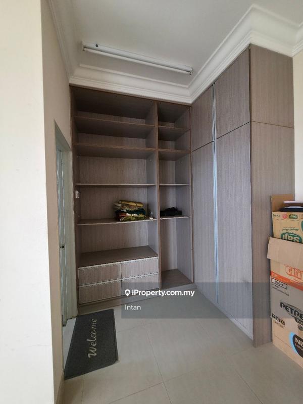 Condominium for Sale in Platinum Hill PV 8 by Intan - iProperty.com.my