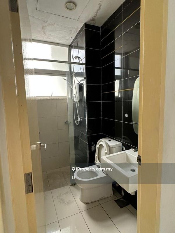 For Sale - Skypod Residence