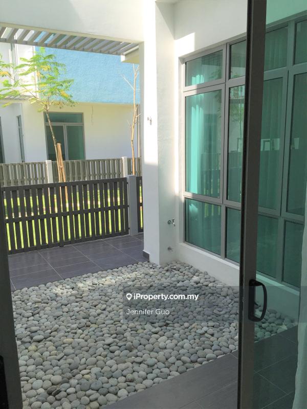 Rumah Berangkai 2 Tingkat untuk Dijual di Setia Eco Glades, Cyberjaya oleh Jennifer Guo - iProperty.com.my