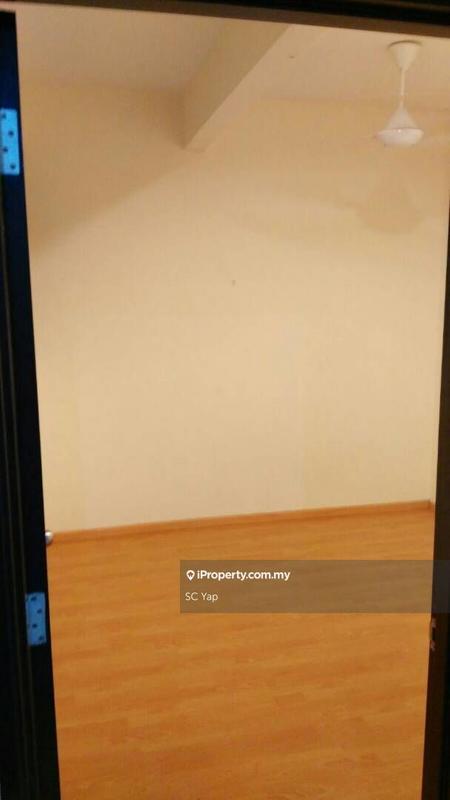 Service Residence for Sale in Amara by SC Yap - iProperty.com.my