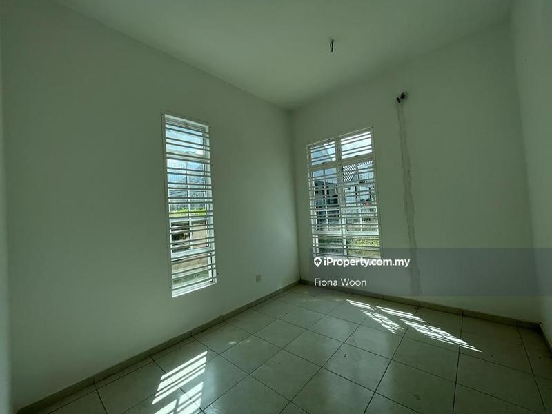 Bungalow House for Sale in Taman Anjung Gapam, Bemban by Fiona Woon - iProperty.com.my