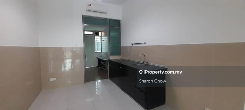 Rumah Berangkai 3 Tingkat untuk Disewa di Taman Tasik Puchong, Puchong oleh Sharon Chow - iProperty.com.my