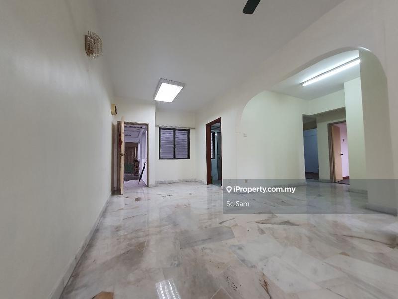 For Sale - Pelangi Court