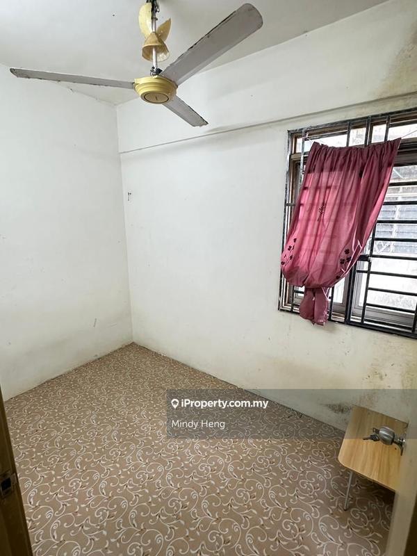 Flat for Sale in Flat Bukit Indah by Mindy Heng - iProperty.com.my
