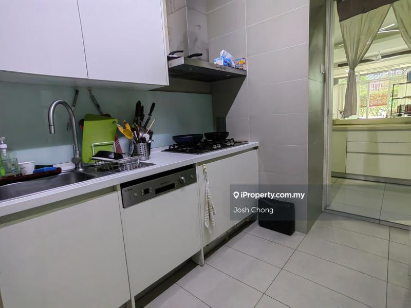 Townhouse for Sale in Putra Heights, Subang Jaya by Josh Chong - iProperty.com.my