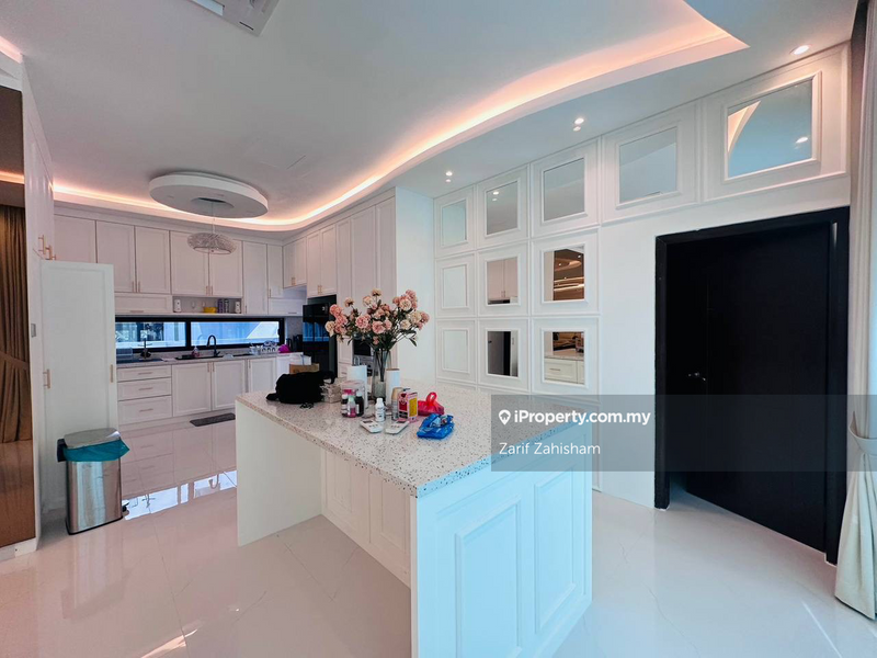 Bungalow House for Sale in Country Heights, Kajang by Zarif Zahisham - iProperty.com.my
