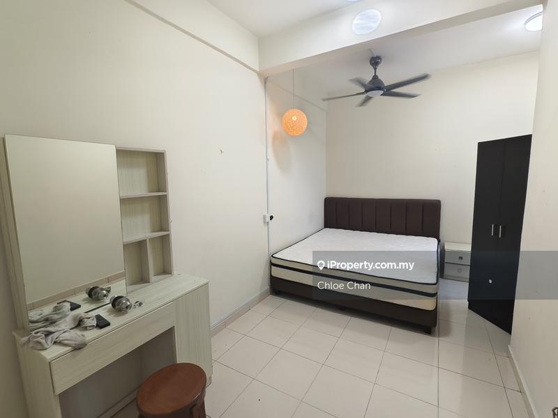 Condominium for Sale in The iResidence by Chloe Chan - iProperty.com.my