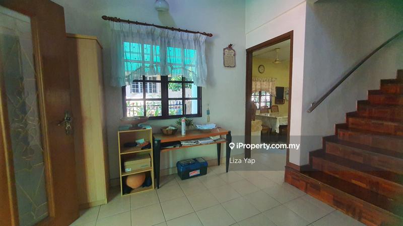 Bungalow House for Sale in Kelana Jaya, Petaling Jaya by Liza Yap - iProperty.com.my