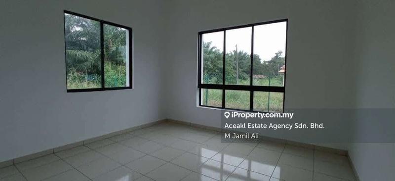 Semi-Detached House for Sale in Jalan Junid Muar, Muar by M Jamil Ali - iProperty.com.my