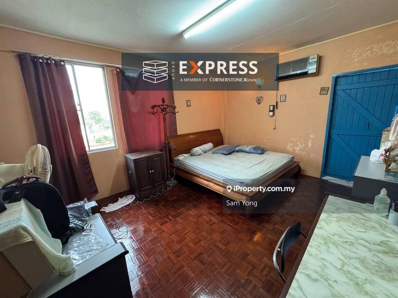 Semi-Detached House for Sale in Pujut, Miri by Sam Yong - iProperty.com.my