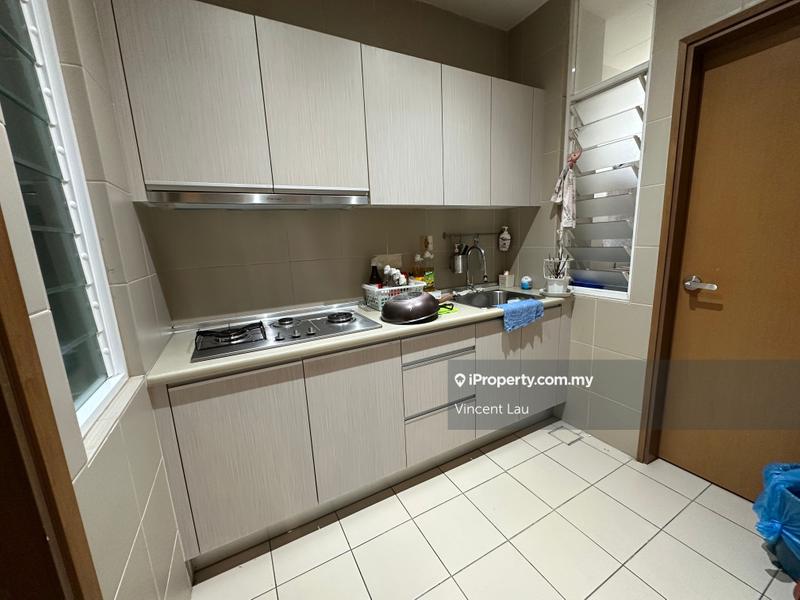 For Sale - Sri Putramas III / Royal Regent