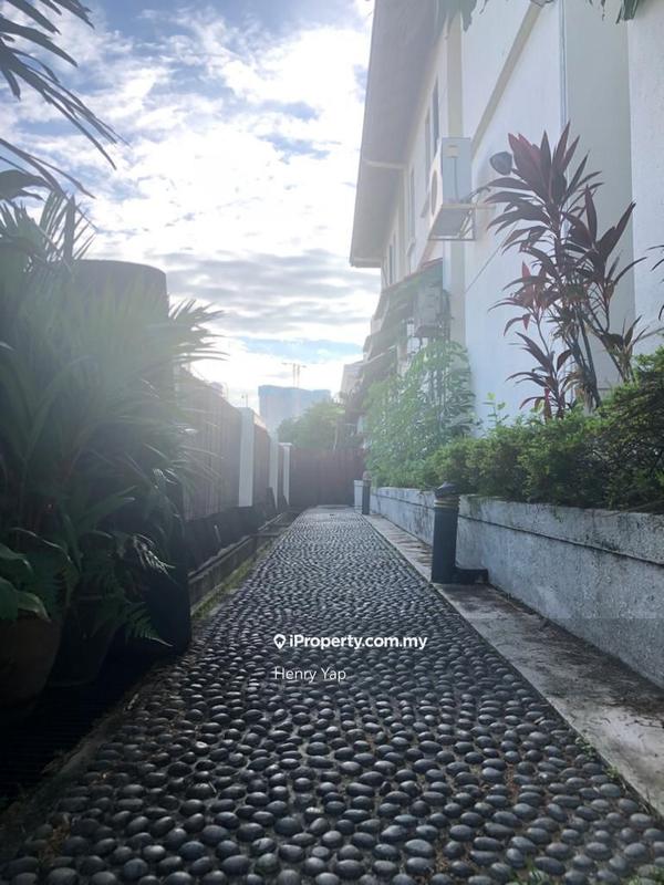 Bungalow House for Sale in Taman Connaught, Cheras by Henry Yap - iProperty.com.my