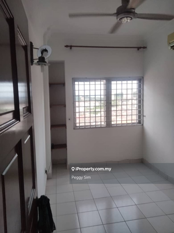 Condominium for Rent in La Vista Condominiums by Peggy Sim - iProperty.com.my