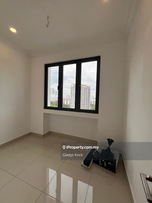 For Sale - Valencia Residence