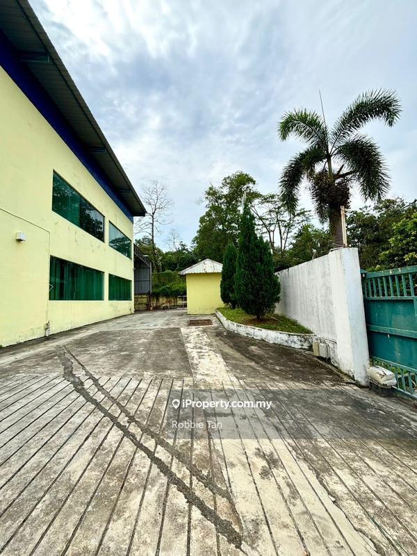 Kilang Berkembar untuk Disewa di Bandar Seri Alam, Masai oleh Robbie Tan - iProperty.com.my