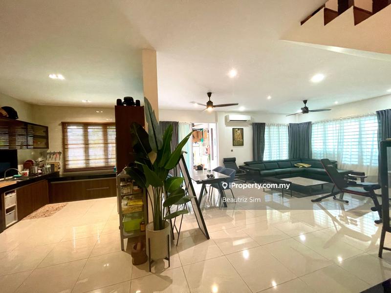 Semi-Detached House for Sale in Samarahan, Sarawak by Beautriz Sim - iProperty.com.my