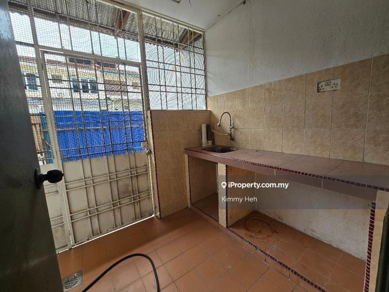 Rumah Berangkai 2 Tingkat untuk Dijual di Taman Putra Prima, Puchong oleh Kimmy Heh - iProperty.com.my