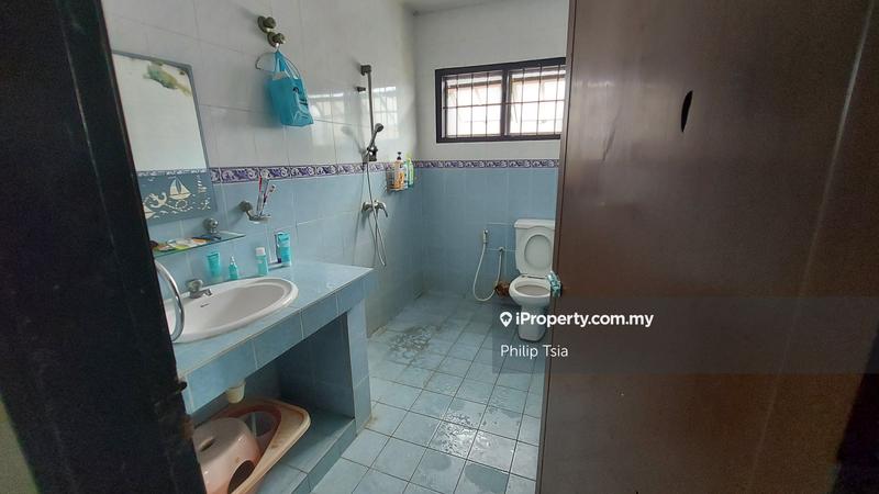 Rumah Berkembar untuk Dijual di Taman Overseas Union (Taman Oug), Jalan Klang Lama (Old Klang Road) oleh Philip Tsia - iProperty.com.my