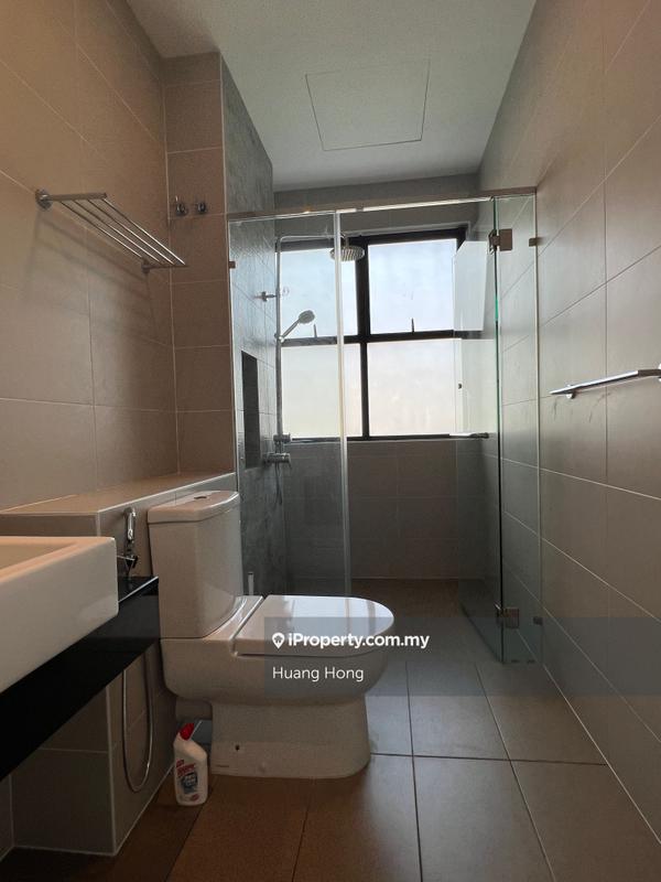 Condominium for Sale in Isle of Kamares by Huang Hong - iProperty.com.my