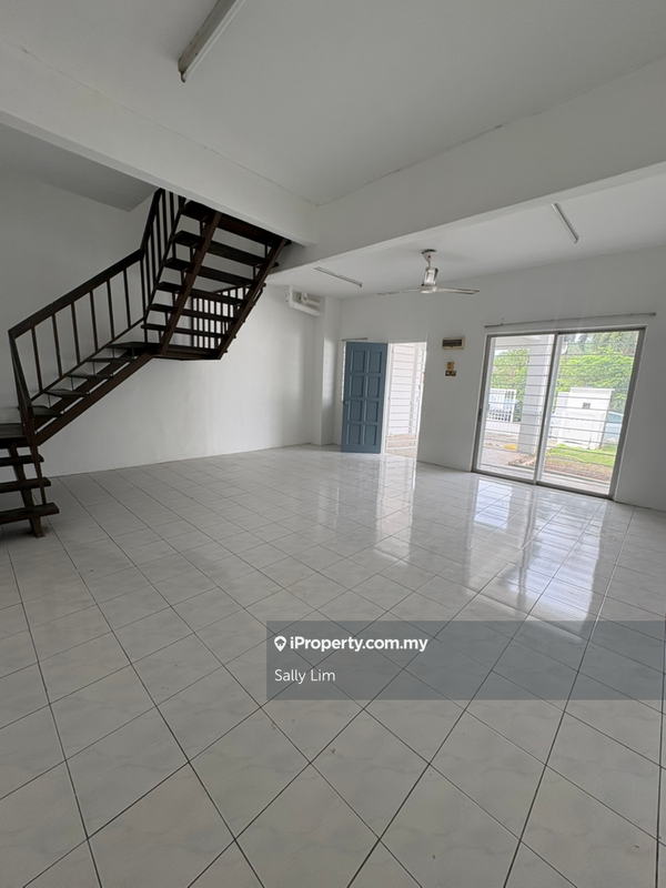 Rumah Teres 2-Tingkat untuk Dijual di Taman Puncak Jalil, Seri Kembangan oleh Sally Lim - iProperty.com.my