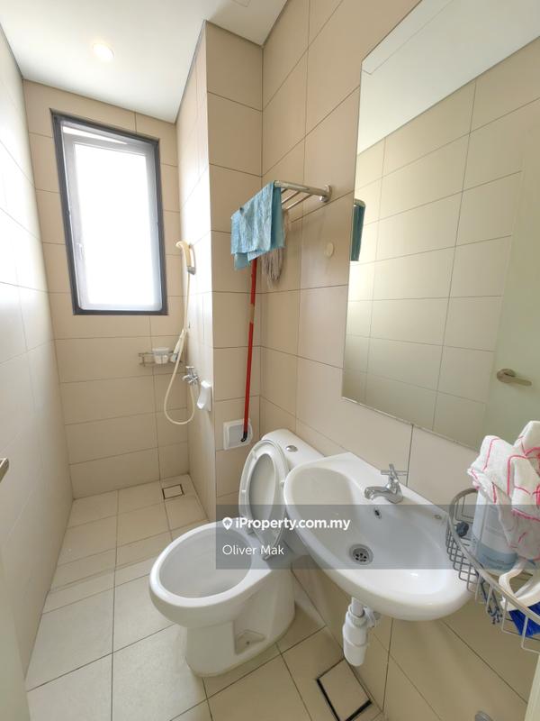 Kondominium untuk Dijual di KM1 East oleh Oliver Mak - iProperty.com.my