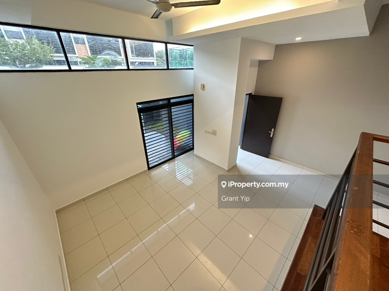 2.5-storey Terraced House for Sale in TTDI Grove, Kajang by Grant Yip - iProperty.com.my