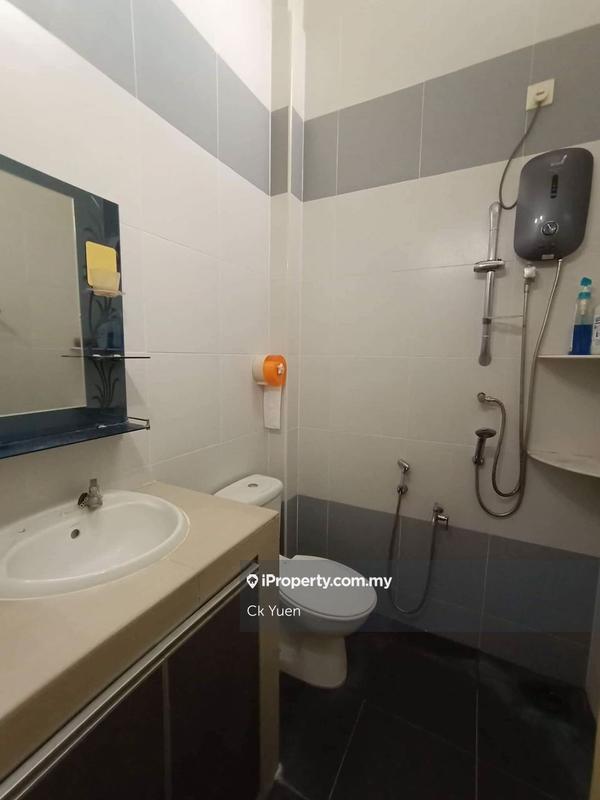Rumah Berkembar untuk Dijual di Taman Kampar Permai, Kampar oleh Ck Yuen - iProperty.com.my