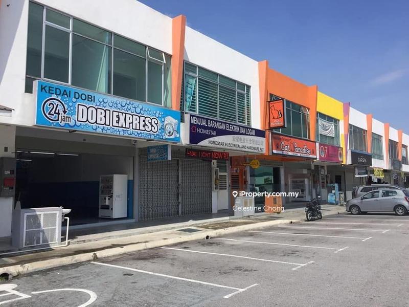 For Sale - Pelangi Semenyih 2 Corner Unit for SALE