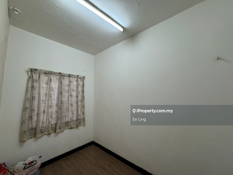 Rumah Teres 2-Tingkat untuk Dijual di TAMAN PUCHONG UTAMA, Puchong oleh Ee Ling - iProperty.com.my