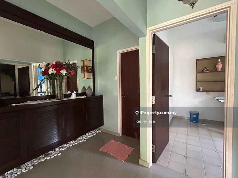 Bungalow House for Sale in Tanjung Gemok, Port Dickson by Kenny Tee - iProperty.com.my