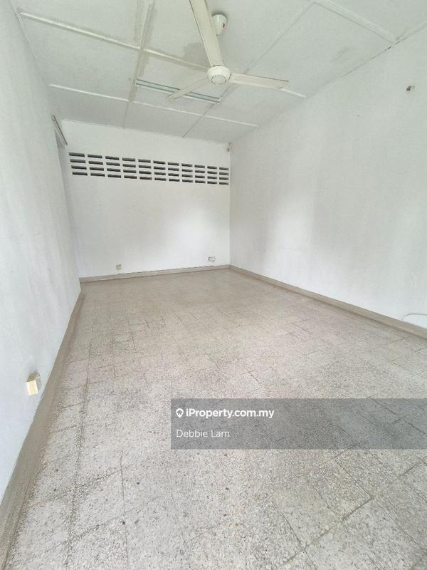 Rumah Teres 1-Tingkat untuk Dijual di Taman Lucky, Bangsar oleh Debbie Lam - iProperty.com.my