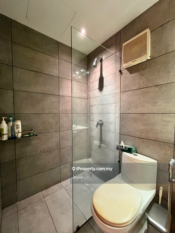 Condominium for Sale in Royal Domain Sri Putramas 2 by Jessie Lin - iProperty.com.my