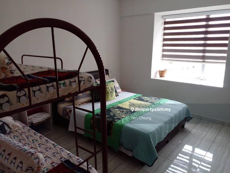 Apartment for Rent in PD Marina World Resort by Yen Chong - iProperty.com.my