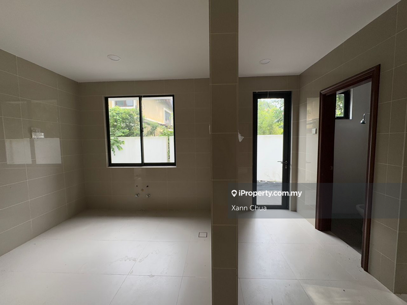 Banglo untuk Dijual di Taman Equine, Seri Kembangan oleh Xann Chua - iProperty.com.my