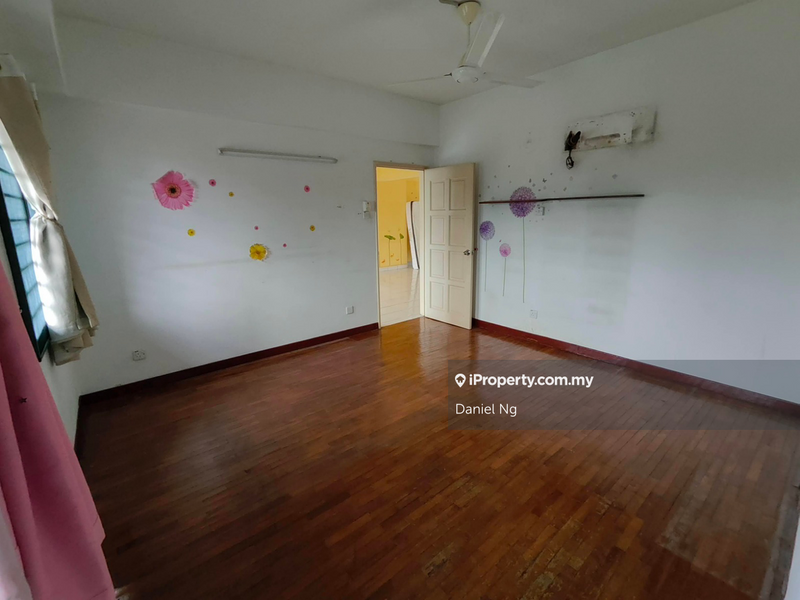 Pangsapuri untuk Dijual di Mutiara Serdang (Turf View) oleh Daniel Ng - iProperty.com.my