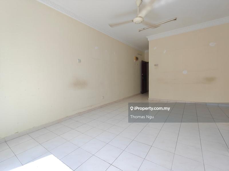 For Sale - Vista Pinggiran Apartment