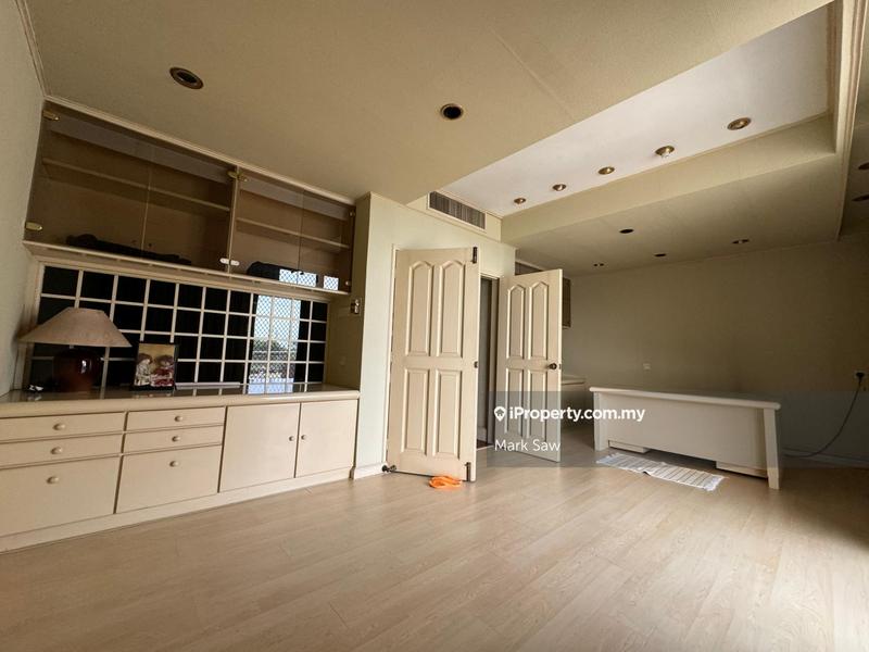 Bungalow House for Sale in Batu Feringghi, Penang by Mark Saw - iProperty.com.my